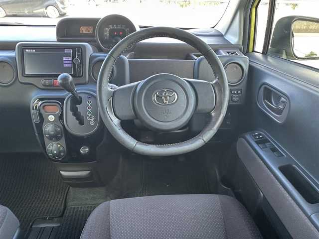 トヨタ スペイド G 愛知県 2013(平25)年 8万km シトラスマイカメタリック バックカメラ/片側パワースライドドア/ETC/Bluetooth/TV付きナビ/DVD再生機能有/MTモード付AT /片側パワースライドドア/純正タイヤ替え4本有