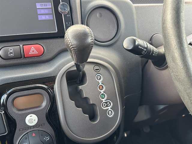 トヨタ スペイド G 愛知県 2013(平25)年 8万km シトラスマイカメタリック バックカメラ/片側パワースライドドア/ETC/Bluetooth/TV付きナビ/DVD再生機能有/MTモード付AT /片側パワースライドドア/純正タイヤ替え4本有