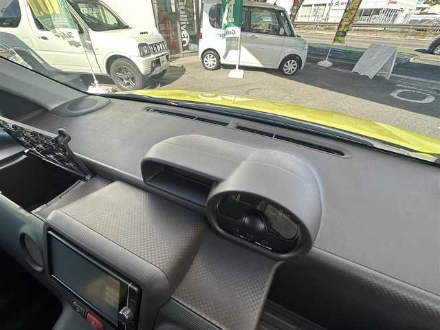 トヨタ スペイド G 愛知県 2013(平25)年 8万km シトラスマイカメタリック バックカメラ/片側パワースライドドア/ETC/Bluetooth/TV付きナビ/DVD再生機能有/MTモード付AT /片側パワースライドドア/純正タイヤ替え4本有