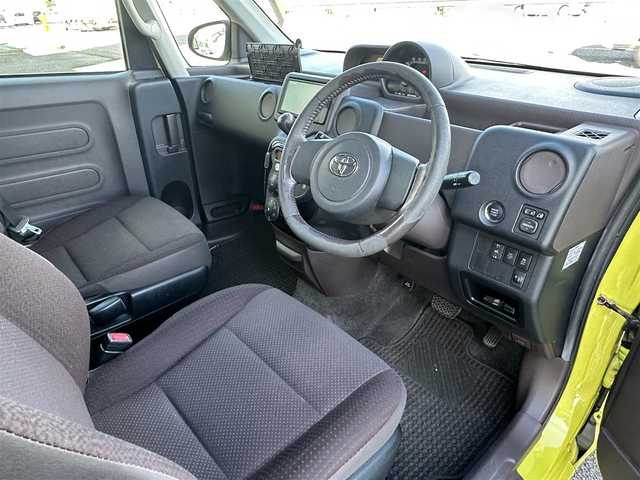 トヨタ スペイド G 愛知県 2013(平25)年 8万km シトラスマイカメタリック バックカメラ/片側パワースライドドア/ETC/Bluetooth/TV付きナビ/DVD再生機能有/MTモード付AT /片側パワースライドドア/純正タイヤ替え4本有