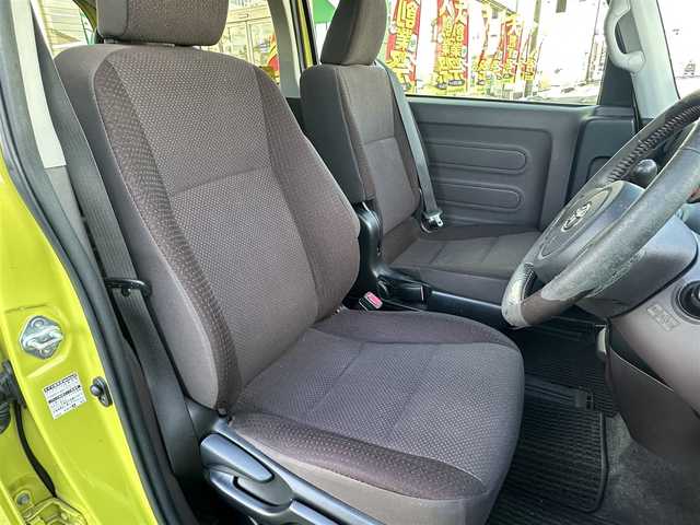 トヨタ スペイド G 愛知県 2013(平25)年 8万km シトラスマイカメタリック バックカメラ/片側パワースライドドア/ETC/Bluetooth/TV付きナビ/DVD再生機能有/MTモード付AT /片側パワースライドドア/純正タイヤ替え4本有