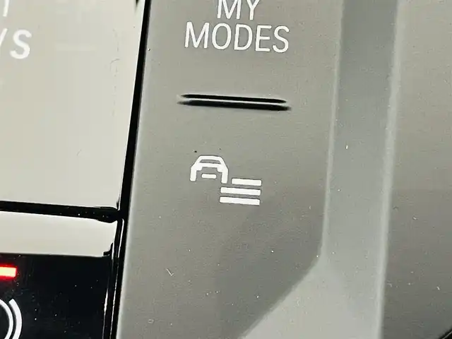 ＢＭＷ ＢＭＷ １２０ｄ 福島県 2025(令7)年 0.4万km メルボルンレッド 衝突軽減/・ブラインドスポットモニター/・高速道路渋滞ハンズオフアシスト/・コーナーセンサー/・アクティブサイドコリジョンプロテクション/・オートハイビーム/純正ナビ/・BT/Apple Carplay/Android Auto/FM/AM/アダプティブ・クルーズコントロール/LEDオートライト/パワーシート/・シートメモリー/・シートヒーター/・パワーバックドア/純正アルミホイール付きサマータイヤ/Alexa連動ドラレコ（前後左右）/置くだけ充電/パドルシフト/純正フロアマット/オートパーキング/ヘッドアップディスプレイ/スペアキー/・カードキー