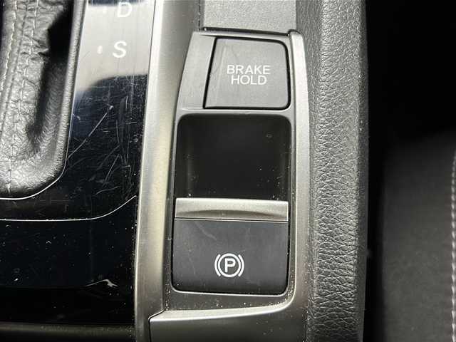 ホンダ シビック ハッチバック 熊本県 2018(平30)年 6.3万km フレームレッド 純正SDナビ/Apple CarPlay/バックカメラ/Bluetooth/クルーズコントロール/パドルシフト/シートヒーター/純正アルミホイール/純正フロアマット/ETC/スマートキー/ISOFIX