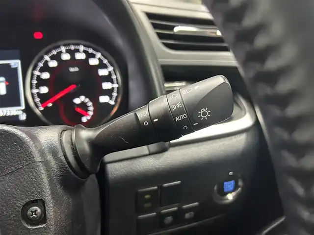 トヨタ アルファード S 鹿児島県 2020(令2)年 5.8万km ホワイトパールクリスタルシャイン 純正ナビ/(フルセグTV/Bluetooth/DVD/CD)/バックカメラ/フリップダウンモニター/トヨタセーフティセンス/　・プリクラッシュセーフティー/　・レーントレーシングアシスト/　・レーダークルーズコントロール/　・ロードサインアシスト/　・オートマチックハイビーム/　・先行者発信告知機能/電動パーキングブレーキ/オートホールド/TVキャンセラー/LEDヘッドライト/LEDフォグランプ/革巻きステアリングリモコン/純正アルミホイール/純正フロアマット/LEDヘッドライト