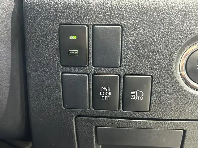 トヨタ アルファード S 鹿児島県 2020(令2)年 5.8万km ホワイトパールクリスタルシャイン 純正ナビ/(フルセグTV/Bluetooth/DVD/CD)/バックカメラ/フリップダウンモニター/トヨタセーフティセンス/　・プリクラッシュセーフティー/　・レーントレーシングアシスト/　・レーダークルーズコントロール/　・ロードサインアシスト/　・オートマチックハイビーム/　・先行者発信告知機能/電動パーキングブレーキ/オートホールド/TVキャンセラー/LEDヘッドライト/LEDフォグランプ/革巻きステアリングリモコン/純正アルミホイール/純正フロアマット/LEDヘッドライト