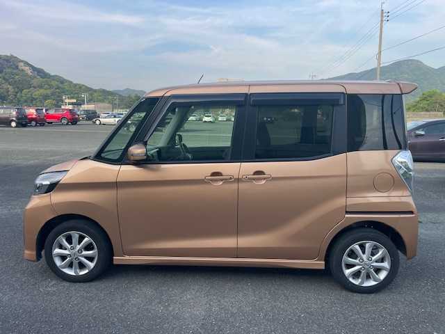 日産 デイズ ルークス ハイウェイスターX 福岡県 2018(平30)年 2.5万km ピンクゴールドM ワンオーナー/衝突軽減ブレーキ/純正メモリーナビ(MJ118D-W)/フルセグTV/CD、BT/アラウンドビューモニター/バックカメラ/左側パワースライドドア/スマートキー×２/ドラレコ/ETC/LEDヘッドライト/フォグランプ/ウインカードアミラー/電格ミラー/純正14インチアルミ/ドアバイザー/フロアマット/取扱説明書/新車保証書