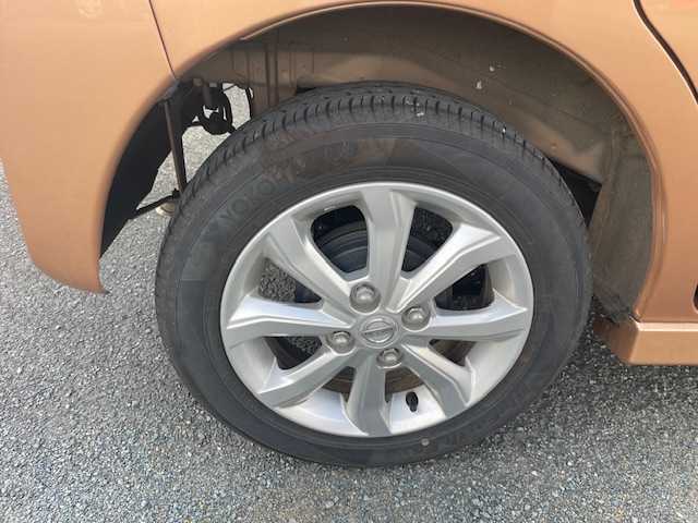日産 デイズ ルークス ハイウェイスターX 福岡県 2018(平30)年 2.5万km ピンクゴールドM ワンオーナー/衝突軽減ブレーキ/純正メモリーナビ(MJ118D-W)/フルセグTV/CD、BT/アラウンドビューモニター/バックカメラ/左側パワースライドドア/スマートキー×２/ドラレコ/ETC/LEDヘッドライト/フォグランプ/ウインカードアミラー/電格ミラー/純正14インチアルミ/ドアバイザー/フロアマット/取扱説明書/新車保証書