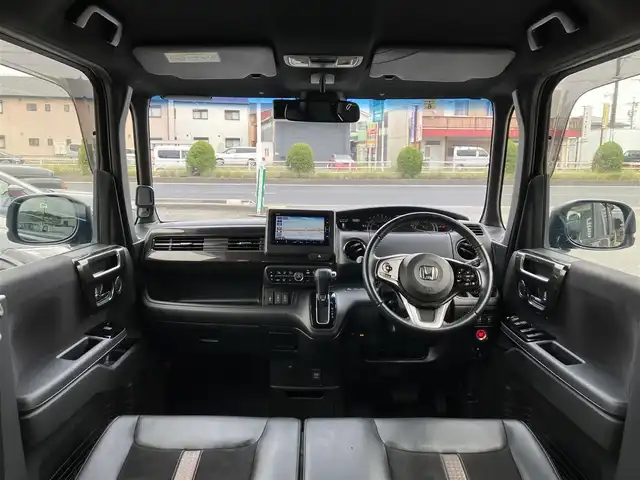 ホンダ Ｎ ＢＯＸ カスタム G L ターボ ホンダセンシング 三重県 2020(令2)年 4万km クリスタルブラックパール ♪ワンオーナー/♪走行39967km/♪ターボ/ホンダセンシング/・衝突軽減ブレーキ(CMBS)/・誤発進抑制機能/・後方誤発進抑制機能/・歩行者事故低減ステアリング/・路外逸脱抑制機能/・先行車発進お知らせ機能/・標識認識機能/・オートハイビーム/・アダプティブクルーズコントロール/・LKAS(車線維持支援システム)/スマートキー×2/プッシュスタート/ハーフレザーシート/純正インターナビ/・SD録音・フルセグ/・DVD再生・USB/・Bluetoothオーディオ/バックカメラ/USBポート(充電)×2/両側パワースライドドア/ドライブレコーダー/純正15インチAW/LEDヘッドライト/LEDフォグライト/オートライト/ウィンカーミラー/オートリトラクタブルミラー/リアドアサンシェード/アイドリングストップ/革巻シフトノブ/革巻ステアリング/ステアリングスイッチ/パドルシフト/ビルトインETC/プライバシーガラス/ラバーマット/ドアバイザー/サイド/カーテンエアバック