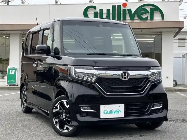 ホンダ Ｎ ＢＯＸ カスタム G L ターボ ホンダセンシング 三重県 2020(令2)年 4万km クリスタルブラックパール ♪ワンオーナー/♪走行39967km/♪ターボ/ホンダセンシング/・衝突軽減ブレーキ(CMBS)/・誤発進抑制機能/・後方誤発進抑制機能/・歩行者事故低減ステアリング/・路外逸脱抑制機能/・先行車発進お知らせ機能/・標識認識機能/・オートハイビーム/・アダプティブクルーズコントロール/・LKAS(車線維持支援システム)/スマートキー×2/プッシュスタート/ハーフレザーシート/純正インターナビ/・SD録音・フルセグ/・DVD再生・USB/・Bluetoothオーディオ/バックカメラ/USBポート(充電)×2/両側パワースライドドア/ドライブレコーダー/純正15インチAW/LEDヘッドライト/LEDフォグライト/オートライト/ウィンカーミラー/オートリトラクタブルミラー/リアドアサンシェード/アイドリングストップ/革巻シフトノブ/革巻ステアリング/ステアリングスイッチ/パドルシフト/ビルトインETC/プライバシーガラス/ラバーマット/ドアバイザー/サイド/カーテンエアバック