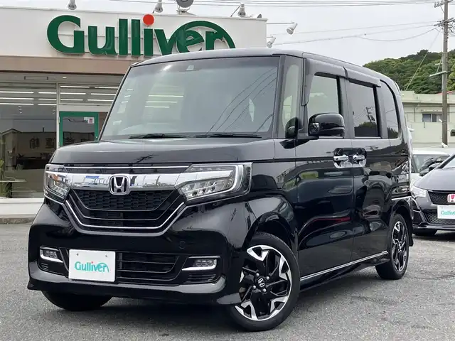 ホンダ Ｎ ＢＯＸ カスタム G L ターボ ホンダセンシング 三重県 2020(令2)年 4万km クリスタルブラックパール ♪ワンオーナー/♪走行39967km/♪ターボ/ホンダセンシング/・衝突軽減ブレーキ(CMBS)/・誤発進抑制機能/・後方誤発進抑制機能/・歩行者事故低減ステアリング/・路外逸脱抑制機能/・先行車発進お知らせ機能/・標識認識機能/・オートハイビーム/・アダプティブクルーズコントロール/・LKAS(車線維持支援システム)/スマートキー×2/プッシュスタート/ハーフレザーシート/純正インターナビ/・SD録音・フルセグ/・DVD再生・USB/・Bluetoothオーディオ/バックカメラ/USBポート(充電)×2/両側パワースライドドア/ドライブレコーダー/純正15インチAW/LEDヘッドライト/LEDフォグライト/オートライト/ウィンカーミラー/オートリトラクタブルミラー/リアドアサンシェード/アイドリングストップ/革巻シフトノブ/革巻ステアリング/ステアリングスイッチ/パドルシフト/ビルトインETC/プライバシーガラス/ラバーマット/ドアバイザー/サイド/カーテンエアバック