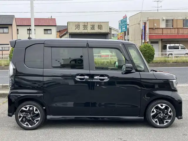 ホンダ Ｎ ＢＯＸ カスタム G L ターボ ホンダセンシング 三重県 2020(令2)年 4万km クリスタルブラックパール ♪ワンオーナー/♪走行39967km/♪ターボ/ホンダセンシング/・衝突軽減ブレーキ(CMBS)/・誤発進抑制機能/・後方誤発進抑制機能/・歩行者事故低減ステアリング/・路外逸脱抑制機能/・先行車発進お知らせ機能/・標識認識機能/・オートハイビーム/・アダプティブクルーズコントロール/・LKAS(車線維持支援システム)/スマートキー×2/プッシュスタート/ハーフレザーシート/純正インターナビ/・SD録音・フルセグ/・DVD再生・USB/・Bluetoothオーディオ/バックカメラ/USBポート(充電)×2/両側パワースライドドア/ドライブレコーダー/純正15インチAW/LEDヘッドライト/LEDフォグライト/オートライト/ウィンカーミラー/オートリトラクタブルミラー/リアドアサンシェード/アイドリングストップ/革巻シフトノブ/革巻ステアリング/ステアリングスイッチ/パドルシフト/ビルトインETC/プライバシーガラス/ラバーマット/ドアバイザー/サイド/カーテンエアバック