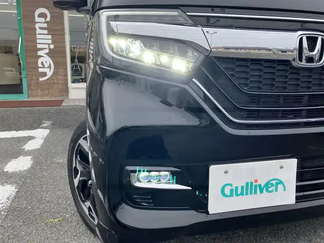 ホンダ Ｎ ＢＯＸ カスタム G L ターボ ホンダセンシング 三重県 2020(令2)年 4万km クリスタルブラックパール ♪ワンオーナー/♪走行39967km/♪ターボ/ホンダセンシング/・衝突軽減ブレーキ(CMBS)/・誤発進抑制機能/・後方誤発進抑制機能/・歩行者事故低減ステアリング/・路外逸脱抑制機能/・先行車発進お知らせ機能/・標識認識機能/・オートハイビーム/・アダプティブクルーズコントロール/・LKAS(車線維持支援システム)/スマートキー×2/プッシュスタート/ハーフレザーシート/純正インターナビ/・SD録音・フルセグ/・DVD再生・USB/・Bluetoothオーディオ/バックカメラ/USBポート(充電)×2/両側パワースライドドア/ドライブレコーダー/純正15インチAW/LEDヘッドライト/LEDフォグライト/オートライト/ウィンカーミラー/オートリトラクタブルミラー/リアドアサンシェード/アイドリングストップ/革巻シフトノブ/革巻ステアリング/ステアリングスイッチ/パドルシフト/ビルトインETC/プライバシーガラス/ラバーマット/ドアバイザー/サイド/カーテンエアバック