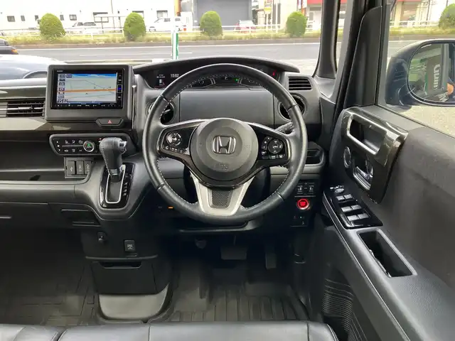 ホンダ Ｎ ＢＯＸ カスタム G L ターボ ホンダセンシング 三重県 2020(令2)年 4万km クリスタルブラックパール ♪ワンオーナー/♪走行39967km/♪ターボ/ホンダセンシング/・衝突軽減ブレーキ(CMBS)/・誤発進抑制機能/・後方誤発進抑制機能/・歩行者事故低減ステアリング/・路外逸脱抑制機能/・先行車発進お知らせ機能/・標識認識機能/・オートハイビーム/・アダプティブクルーズコントロール/・LKAS(車線維持支援システム)/スマートキー×2/プッシュスタート/ハーフレザーシート/純正インターナビ/・SD録音・フルセグ/・DVD再生・USB/・Bluetoothオーディオ/バックカメラ/USBポート(充電)×2/両側パワースライドドア/ドライブレコーダー/純正15インチAW/LEDヘッドライト/LEDフォグライト/オートライト/ウィンカーミラー/オートリトラクタブルミラー/リアドアサンシェード/アイドリングストップ/革巻シフトノブ/革巻ステアリング/ステアリングスイッチ/パドルシフト/ビルトインETC/プライバシーガラス/ラバーマット/ドアバイザー/サイド/カーテンエアバック