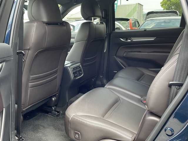 マツダ ＣＸ－８ XD Lパッケージ 大阪府 2020(令2)年 2.2万km ディープクリスタルブルーマイカ 衝突被害軽減システム　/BOSEサウンド　/純正ナビ　/フルセグTV　/Bluetooth　/DVD/CD　/全方位カメラ　/レザーシート　/前席パワーシート/前席，２列目シートヒーター　/前席エアーシート　/レーダークルーズコントロール/トランクオープナーボタン/ステアリングヒーター/LEDヘッドライト/ETC/スマートキー/プッシュスタート