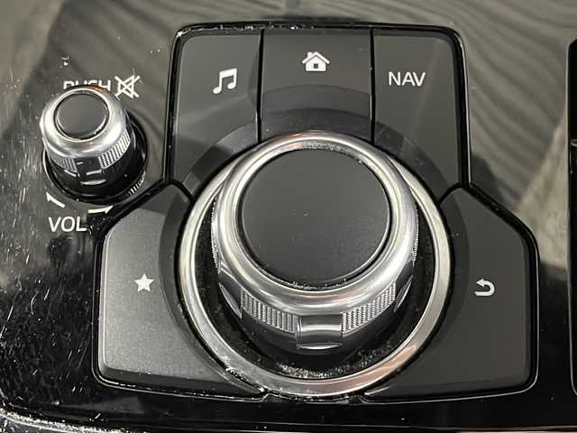 マツダ ＣＸ－８ XD プロアクティブ 福岡県 2018(平30)年 5.7万km スノーフレイクホワイトパールマイカ 禁煙車/純正メモリナビ/・CD/DVD/BT/フルセグTV/・バックモニター/i ACTIVSENSE/パワーシート(D)/シートヒーター(D/N）/革巻きステアリング/・ステアリングリモコン/・ステアリングヒーター/オートブレーキホールド/ドライブレコーダー前後/ETC/オートライト/・LEDヘッドライト/・フォグランプ