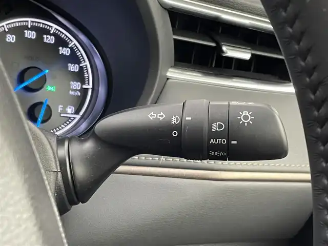 トヨタ ハリアー ハイブリッド G 福島県 2021(令3)年 2.9万km ダークブルーマイカ 純正ディスプレイオーディオ/ 地デジTV Bluetooth/バックカメラ/デジタルインナーミラー/プリクラッシュセーフティ/レーダークルーズコントロール/ブラインドスポットモニター/レーンディパーチャーアラート/クリアランスソナー /パワーバックドア /ドライブレコーダー/LEDオートライト/オートハイビーム/ETC