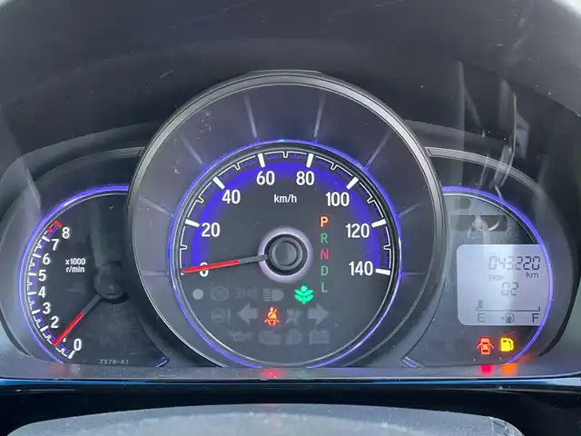 ホンダ Ｎ ＷＧＮ カスタム G Aパッケージ 千葉県 2015(平27)年 4.4万km プレミアムホワイトパール 社外ナビ/(フルセグTV/Bluetooth/DVD/CD/AM/FM)/バックカメラ/衝突被害軽減システム/車線逸脱警報/クルーズコントロール/ハーフレザーシート/横滑り防止装置/ETC/アイドリングストップ/フォグランプ/オートライト/ウィンカーミラー/電動格納ミラー/純正14インチAW/シートリフター/プッシュスタート/スマートキー/フロアマット/スペアキー/取扱説明書/保証書