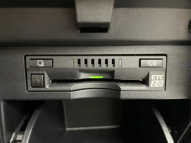 トヨタ ヴェルファイア Z Aエディション ゴールデンアイズ 鹿児島県 2016(平28)年 3.2万km バーニングブラッククリスタルシャインガラスフレーク 禁煙車/Wサンルーフ/純正９インチメモリナビ/・CD/DVD/BT/フルセグTV/・バックモニター/レーダークルーズコントロール/両側パワースライドドア/パワーバックドア/コーナーセンサー/ハーフレザーシート/ETC2.0/ウッドコンビハンドル/・ステアリングリモコン/ブレーキホールド/キセノンライト/・オートライト/・フォグランプ