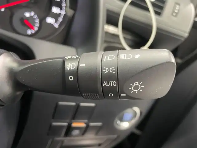 トヨタ ヴェルファイア Z Aエディション ゴールデンアイズ 鹿児島県 2016(平28)年 3.2万km バーニングブラッククリスタルシャインガラスフレーク 禁煙車/Wサンルーフ/純正９インチメモリナビ/・CD/DVD/BT/フルセグTV/・バックモニター/レーダークルーズコントロール/両側パワースライドドア/パワーバックドア/コーナーセンサー/ハーフレザーシート/ETC2.0/ウッドコンビハンドル/・ステアリングリモコン/ブレーキホールド/キセノンライト/・オートライト/・フォグランプ