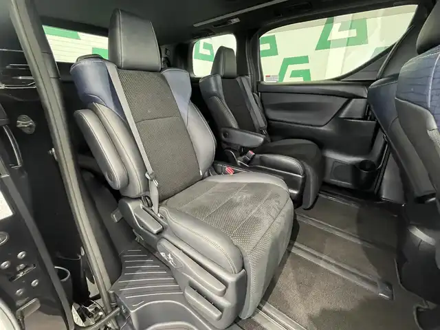 トヨタ ヴェルファイア Z Aエディション ゴールデンアイズ 鹿児島県 2016(平28)年 3.2万km バーニングブラッククリスタルシャインガラスフレーク 禁煙車/Wサンルーフ/純正９インチメモリナビ/・CD/DVD/BT/フルセグTV/・バックモニター/レーダークルーズコントロール/両側パワースライドドア/パワーバックドア/コーナーセンサー/ハーフレザーシート/ETC2.0/ウッドコンビハンドル/・ステアリングリモコン/ブレーキホールド/キセノンライト/・オートライト/・フォグランプ