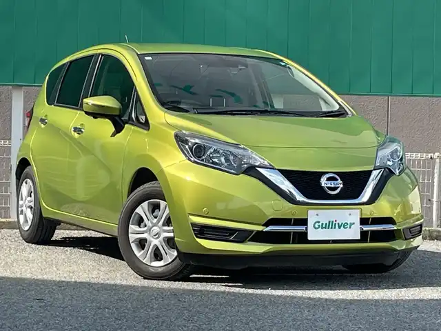 日産 ノート メダリスト X 千葉県 2017(平29)年 4.9万km オリーブグリーン 純正SDナビ/(フルセグTV/CD/DVD/Bluetooth)/アラウンドビューモニター/インナービューモニター/ドライブレコーダー/前後コーナーセンサー/ETC/レーンキープアシスト/エマージェンシーブレーキ/横滑り防止装置/オートライト/LEDヘッドライト/スマートキー/スペアキー/プッシュエンジンスタート
