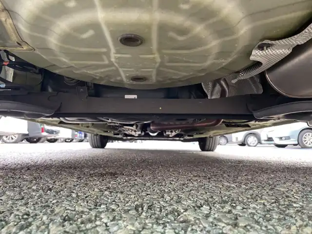 日産 ノート メダリスト X 千葉県 2017(平29)年 4.9万km オリーブグリーン 純正SDナビ/(フルセグTV/CD/DVD/Bluetooth)/アラウンドビューモニター/インナービューモニター/ドライブレコーダー/前後コーナーセンサー/ETC/レーンキープアシスト/エマージェンシーブレーキ/横滑り防止装置/オートライト/LEDヘッドライト/スマートキー/スペアキー/プッシュエンジンスタート