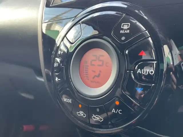 日産 ノート メダリスト X 千葉県 2017(平29)年 4.9万km オリーブグリーン 純正SDナビ/(フルセグTV/CD/DVD/Bluetooth)/アラウンドビューモニター/インナービューモニター/ドライブレコーダー/前後コーナーセンサー/ETC/レーンキープアシスト/エマージェンシーブレーキ/横滑り防止装置/オートライト/LEDヘッドライト/スマートキー/スペアキー/プッシュエンジンスタート