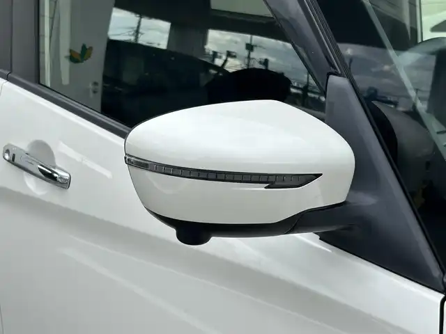 日産 セレナ ハイウェイスター V 福岡県 2020(令2)年 6.8万km ブリリアントホワイトパール 純正9型SDナビ(フルセグTV/CD/DVD/BT)全方位モニタ後席モニタエマージェンシーブレーキコーナーセンサー両側電動パワスラクルコンドラレコETCHDMI純正フロアマット純正LEDヘッドライト純正アルミホイールプッシュスタートスマートキースペアキー