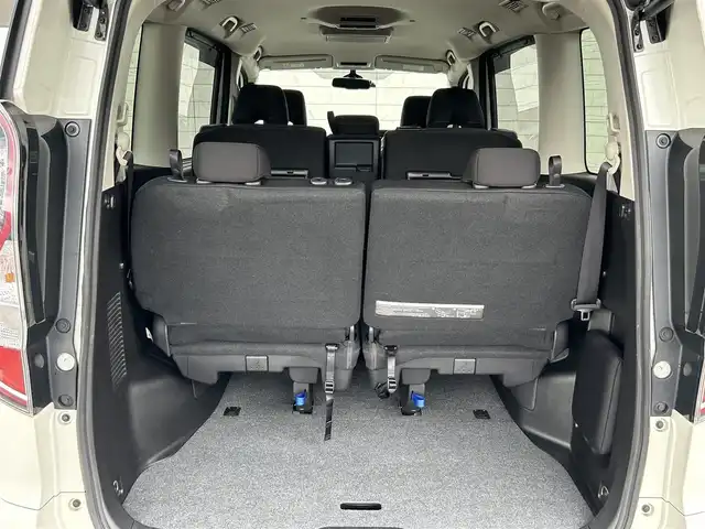 日産 セレナ ハイウェイスター V 福岡県 2020(令2)年 6.8万km ブリリアントホワイトパール 純正9型SDナビ(フルセグTV/CD/DVD/BT)全方位モニタ後席モニタエマージェンシーブレーキコーナーセンサー両側電動パワスラクルコンドラレコETCHDMI純正フロアマット純正LEDヘッドライト純正アルミホイールプッシュスタートスマートキースペアキー