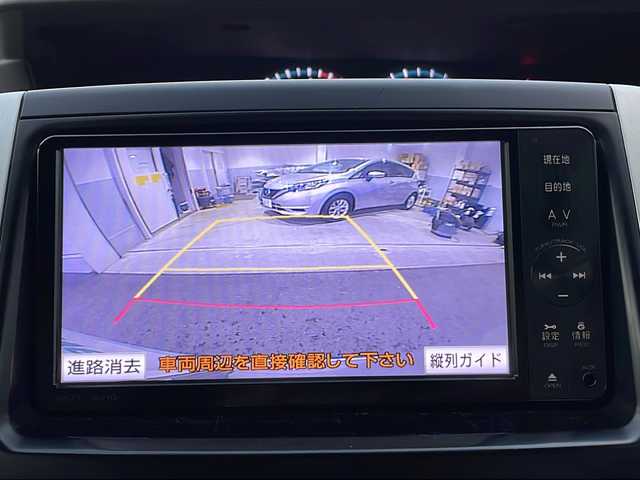 トヨタ ノア X スマートエディション 富山県 2012(平24)年 14.2万km ライトブルーマイカメタリック 禁煙車/純正ナビ/ＴＶ（フルセグ）/バックカメラ/４ＷＤ/両側パワースライドドア/スマートキー/電動格納ミラー/ＥＴＣ/プッシュスタート/ＭＴモード付ＡＴ/純正フロアマット/３列シート/ウォークスルー