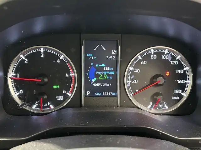 トヨタ グランエース プレミアム 宮城県 2023(令5)年 8.8万km ブラック Toyota Safety Sense/・プリクラッシュセーフティ/・レーンディパーチャーアラート/・レーダークルーズコントロール/・オートマチックハイビーム/・ロードサインアシスト/・パーキングサポートブレーキ/純正ディスプレイオーディオ/・ナビ/フルセグTV/Bluetooth/USB/・全方位カメラ/バックカメラ/・ETC2.0/・前後ドライブレコーダー/・デジタルインナーミラー/純正フリップダウンモニター/両側パワースライドドア/アイドリングストップ/ウッドコンビステアリング/・ステアリングリモコン/レザーシート/・パワーシート(全席)/・シートヒーター(全席)/プッシュスタート/・スマートキー/・スペアキー/LEDヘッドライト/・オートライト/・フォグライト/電動格納ミラー/純正17インチAW/純正フロアマット