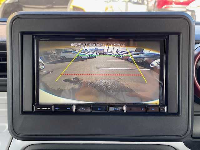 スズキ スペーシア HYBRID G 宮城県 2023(令5)年 2.7万km シフォンアイボリーM 登録時走行距離26935km/プッシュスタート/パワーステアリング/パワースライドドア/アイドリングストップ/ACC/ETC/オートライト/純正ナビ フルセグ/AM/FM・TV・USB・HDMI・BT/衝突軽減軽減ブレーキ/誤発進抑制機能/車線逸脱警告/先行発進お知らせ機能/後方自動ブレーキ/ドアバイザー