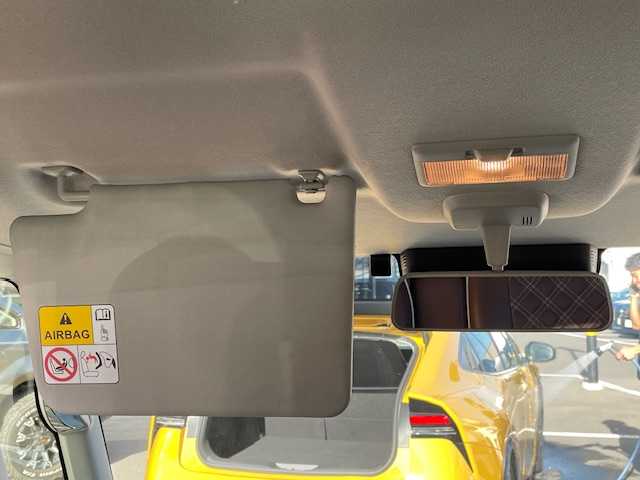 スズキ スペーシア HYBRID G 宮城県 2023(令5)年 2.7万km シフォンアイボリーM 登録時走行距離26935km/プッシュスタート/パワーステアリング/パワースライドドア/アイドリングストップ/ACC/ETC/オートライト/純正ナビ フルセグ/AM/FM・TV・USB・HDMI・BT/衝突軽減軽減ブレーキ/誤発進抑制機能/車線逸脱警告/先行発進お知らせ機能/後方自動ブレーキ/ドアバイザー