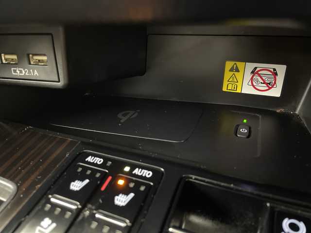 レクサス ＲＸ 450hL 群馬県 2021(令3)年 5.1万km ソニッククォーツ ４ＷＤ　ムーンルーフ　純正１１．６型リヤシートエンターテイメントシステム　純正１２．３型ナビ　全周囲カメラ　前後ドラレコ　ＥＴＣ２．０　シートベンチレーション　ワイヤレス充電器　ＢＳＭ　禁煙車