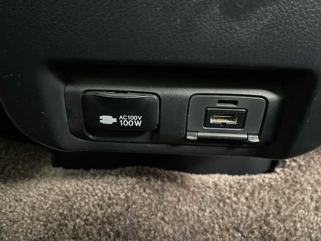 レクサス ＲＸ 450hL 群馬県 2021(令3)年 5.1万km ソニッククォーツ ４ＷＤ　ムーンルーフ　純正１１．６型リヤシートエンターテイメントシステム　純正１２．３型ナビ　全周囲カメラ　前後ドラレコ　ＥＴＣ２．０　シートベンチレーション　ワイヤレス充電器　ＢＳＭ　禁煙車