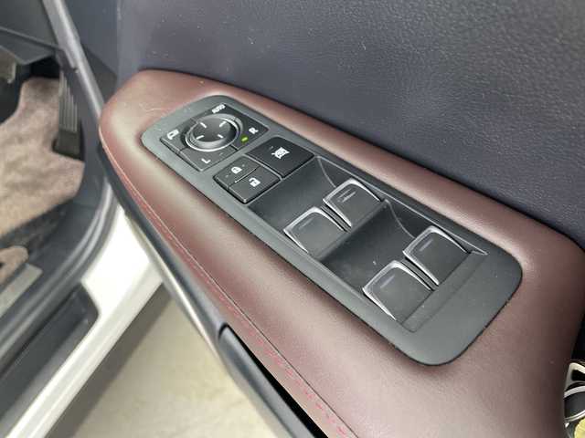 レクサス ＲＸ 450hL 群馬県 2021(令3)年 5.1万km ソニッククォーツ ４ＷＤ　ムーンルーフ　純正１１．６型リヤシートエンターテイメントシステム　純正１２．３型ナビ　全周囲カメラ　前後ドラレコ　ＥＴＣ２．０　シートベンチレーション　ワイヤレス充電器　ＢＳＭ　禁煙車