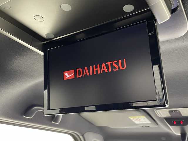 ダイハツ ウェイク G ターボ　レジャーエディション SA Ⅱ 大阪府 2017(平29)年 7.4万km パールホワイトⅢ /オフビートカーキM スマートアシストII/・衝突回避支援ブレーキ機能/・衝突警報機能（対車両・対歩行者）/・誤発進抑制制御機能/・車線逸脱警報機能/・先行車発進お知らせ機能/純正ナビ/バックカメラ/両側パワースライドドア/横滑り防止装置/アイドリングストップ/純正15インチアルミホイール/スマートキー/プッシュスタート/ETC