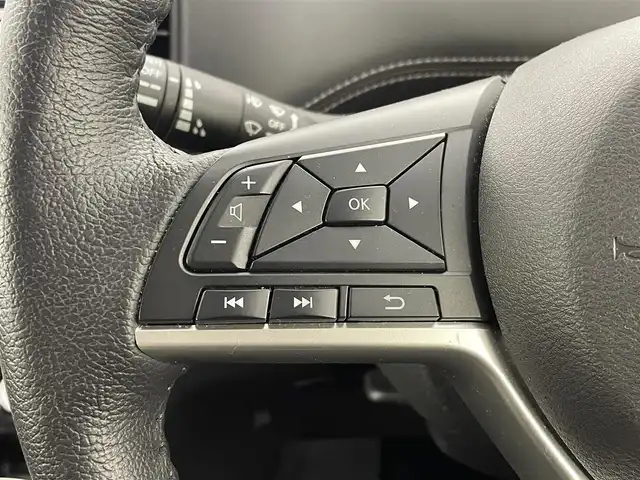 日産 セレナ e－パワー ハイウェイスター V 大分県 2019(平31)年 7.7万km ブリリアントホワイトパール 純正9型ナビ/Bluetooth/CD/DVD/フルセグ/ブルーレイ/両側パワースライドドア/プロパイロット/アラウンドビューモニター/シートヒーター（D＋N）/ステアリングヒーター/コーナーセンサー（前後）/ドライブレコーダー/ビルトインETC/革巻ステアリング/オートライト/LEDヘッドライト/社外16インチアルミホイール/保証書、取扱説明書、スペアキー、リモコン有り/グレード＝ セカンドスライドアップシートe-POWER HWS V
