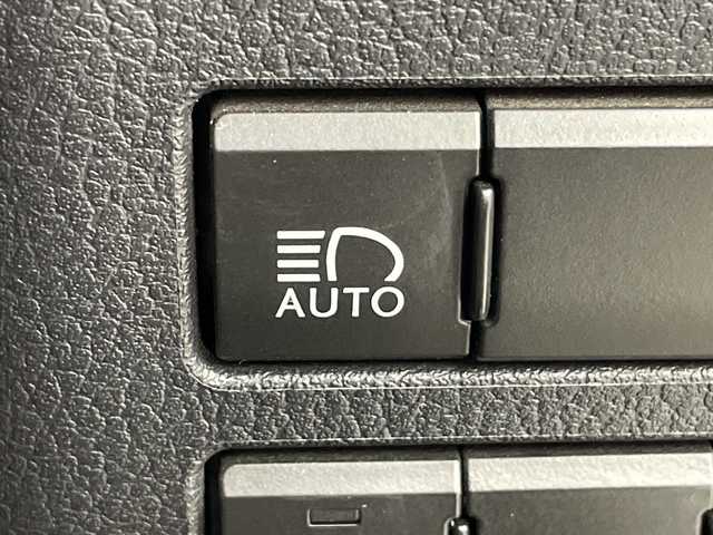 レクサス ＮＸ 300h Fスポーツ 群馬県 2020(令2)年 10万km グラファイトブラックガラスフレーク ４ＷＤ　純正１０．３型ナビ　バックカメラ　ドラレコ　ＥＴＣ２．０　シートヒーター　シートベンチレーション　ハンドルヒーター　電動リアゲート　追従クルーズコントロール　ＭＴモード付シフト　禁煙車