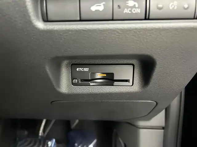 日産 エクストレイル G e－4ORCE 大分県 2024(令6)年 0.2万km ダイヤモンドブラック 純正１２．３インチナビ　/（Bluetooth/フルセグTV/USB端子/CarPlay）　/駐車支援（プロパイロットパーキング）/アラウンドビューモニター　/プロパイロット　/１００Ｖ電源　　/ビルトインETC2.0　/デジタルインナーミラー/LEDライト/電動リアゲード/前席パワーシート/運転席ポジションメモリー/各席シートヒーター/ステアリングヒーター/ステアリングスイッチ/オートブレーキホールド/保証書/スペアキー/純正アルミホイール