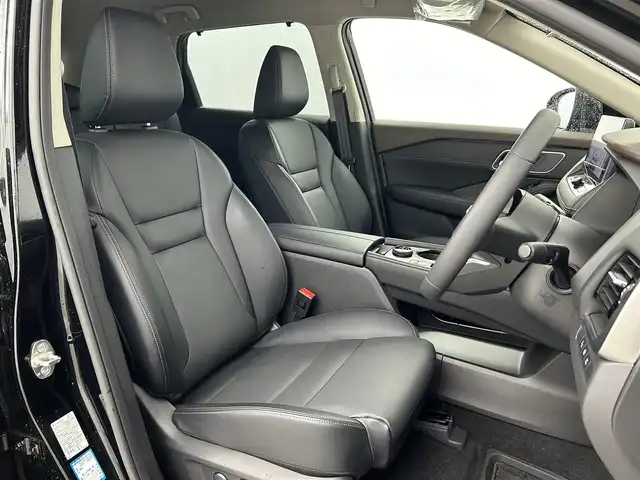 日産 エクストレイル G e－4ORCE 大分県 2024(令6)年 0.2万km ダイヤモンドブラック 純正１２．３インチナビ　/（Bluetooth/フルセグTV/USB端子/CarPlay）　/駐車支援（プロパイロットパーキング）/アラウンドビューモニター　/プロパイロット　/１００Ｖ電源　　/ビルトインETC2.0　/デジタルインナーミラー/LEDライト/電動リアゲード/前席パワーシート/運転席ポジションメモリー/各席シートヒーター/ステアリングヒーター/ステアリングスイッチ/オートブレーキホールド/保証書/スペアキー/純正アルミホイール
