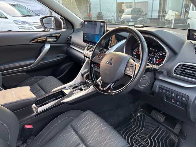 三菱 エクリプス クロス G 福岡県 2019(平31)年 12.1万km シルキーホワイト ALPINE製ナビ（XF11Z）/　CD、DVD、SD、USB、HDMI/フルセグTV/前席シートヒーター/ETC/パドルシフト/クルーズコントロール/衝突軽減ブレーキ/コーナーセンサー/ブラインドスポットモニター/ALPINE製ツイーター/社外レーダー/LEDヘッドライト/フォグランプ/プッシュスタート/スペアキー×1本/保証書/説明書