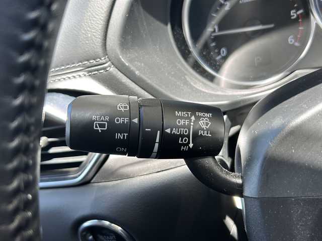 マツダ ＣＸ－５ XD 静岡県 2018(平30)年 13.8万km スノーフレイクホワイトパールマイカ 安全装備/・スマートブレーキサポート/・レーンキープ/・コーナーセンサー/純正ナビ/・CD/DVD/Bluetooth/USB/AUX/・FM/AM/・フルセグTV/主要装備/・クルーズコントロール/・ＥＴＣ　/・ドライブレコーダー　/・バックカメラ　/・オートホールド　/・社外デジタルインナーミラー　/・ステアリングリモコン　/・純正フロアマット　/・オートライト　/・純正ＬＥＤライト/・プッシュスタート/・スマートキー/・ブラインドスポットモニター
