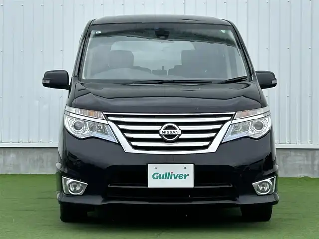 日産 セレナ ハイウェイスター S HV Vセレ 香川県 2015(平27)年 6.8万km ダイヤモンドブラック 登録時走行距離：67581km/純正SDナビゲーション/→CD/DVD再生/バックカメラ/フリップ/ビルトインETC/ステアリングリモコン/クルーズコントロール/両側パワースライドドア/LEDオートライト/フォグランプ/純正16インチアルミホイール/純正フロアマット/スマートキー/スペアキー