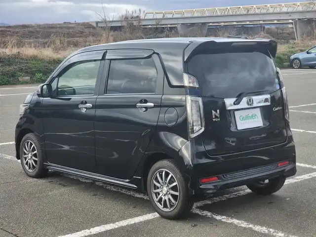 ホンダ Ｎ ＷＧＮ カスタム G ターボパッケージ 福岡県 2015(平27)年 5.4万km 黒 ワンオーナー/社外SDナビ・フルセグTV/（Bluetooth・DVD再生可能）/バックカメラ/シティブレーキサポート/純正ＨＩＤヘッドライト/スマートキー×２/パドルシフト/クルーズコントロール/ハーフレザーシート/社外ドライブレコーダー/ＥＴＣ/保証書/取扱説明書