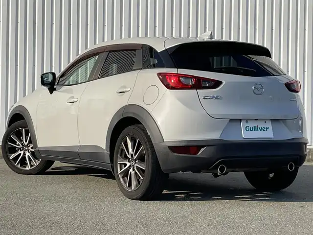 マツダ ＣＸ－３ XD ツーリング 福岡県 2015(平27)年 6.2万km セラミックM ＢＯＳＥサウンド　/純正ナビ　/フルセグＴＶ/CD/DVD/Bluetooth/USB/AUX/AM/FM//SCBS/HUD/BSM/TCS　/パドルシフト　/クルーズコントロール　/ビルドインＥＴＣ　/ハーフレザーシート　/純正１８インチアルミホイール　/ＬＥＤオートライト　/スマートキー／プッシュスタート