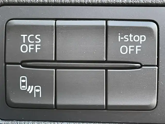 マツダ ＣＸ－３ XD ツーリング 福岡県 2015(平27)年 6.2万km セラミックM ＢＯＳＥサウンド　/純正ナビ　/フルセグＴＶ/CD/DVD/Bluetooth/USB/AUX/AM/FM//SCBS/HUD/BSM/TCS　/パドルシフト　/クルーズコントロール　/ビルドインＥＴＣ　/ハーフレザーシート　/純正１８インチアルミホイール　/ＬＥＤオートライト　/スマートキー／プッシュスタート