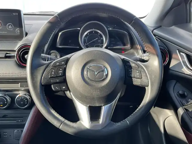 マツダ ＣＸ－３ XD ツーリング 福岡県 2015(平27)年 6.2万km セラミックM ＢＯＳＥサウンド　/純正ナビ　/フルセグＴＶ/CD/DVD/Bluetooth/USB/AUX/AM/FM//SCBS/HUD/BSM/TCS　/パドルシフト　/クルーズコントロール　/ビルドインＥＴＣ　/ハーフレザーシート　/純正１８インチアルミホイール　/ＬＥＤオートライト　/スマートキー／プッシュスタート