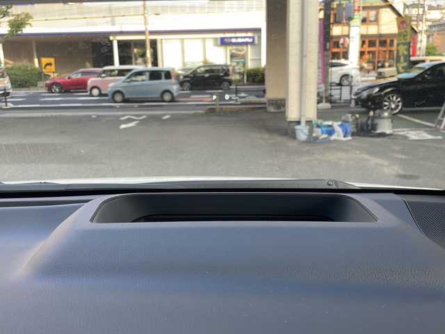 トヨタ アルファードハイブリット エグゼクティブ ラウンジ 広島県 2023(令5)年 0.9万km プラチナホワイトパールマイカ /登録時走行距離/　　　　　　　8443キロ/サンルーフ/純正ナビ/全方位モニター/地デジ/両側パワースライドドア/純正フリップダウンモニター/ベージュ革シート/エアシート/PCS/HUD/nanoe/おくだけ充電/デジタルインナーミラー/スペアキー×１/ビルトインETC/新車時整備手帳/　　【保証書】/取扱説明書/