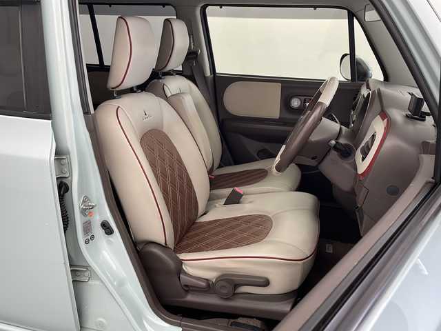 スズキ ラパン ショコラ X 兵庫県 2013(平25)年 9.4万km アロマティックアクアメタリック ・社外SDナビ/・AM/FM/CD/DVD/SD/・Bluetooth接続/・フルセグTV/・オートエアコン/・アイドリングストップ/・ビルトインETC/・プッシュスタート/・電動格納ミラー/・革巻きステアリング/・ウインカーミラー/・オートライト/・キセノンヘッドライト/・スペアキー/・ドアバイザー/・純正フロアマット/・社外レーダー